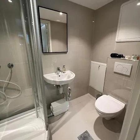 Geirangerbooking * Geiranger