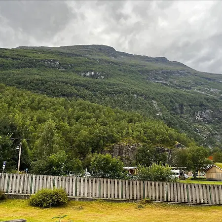 Geirangerbooking شقة